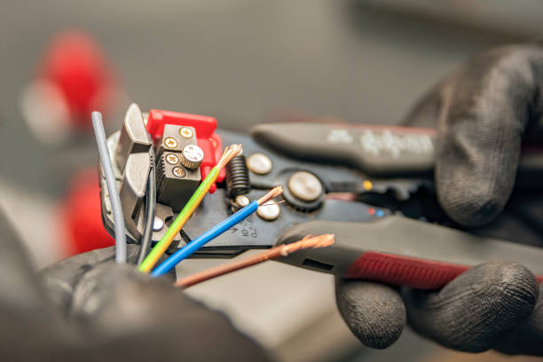 Best Affordable Emergency Electrician  in Stro Valley, CA